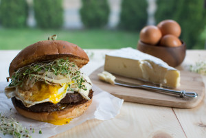 Lightlife French Quinoa Burger-13